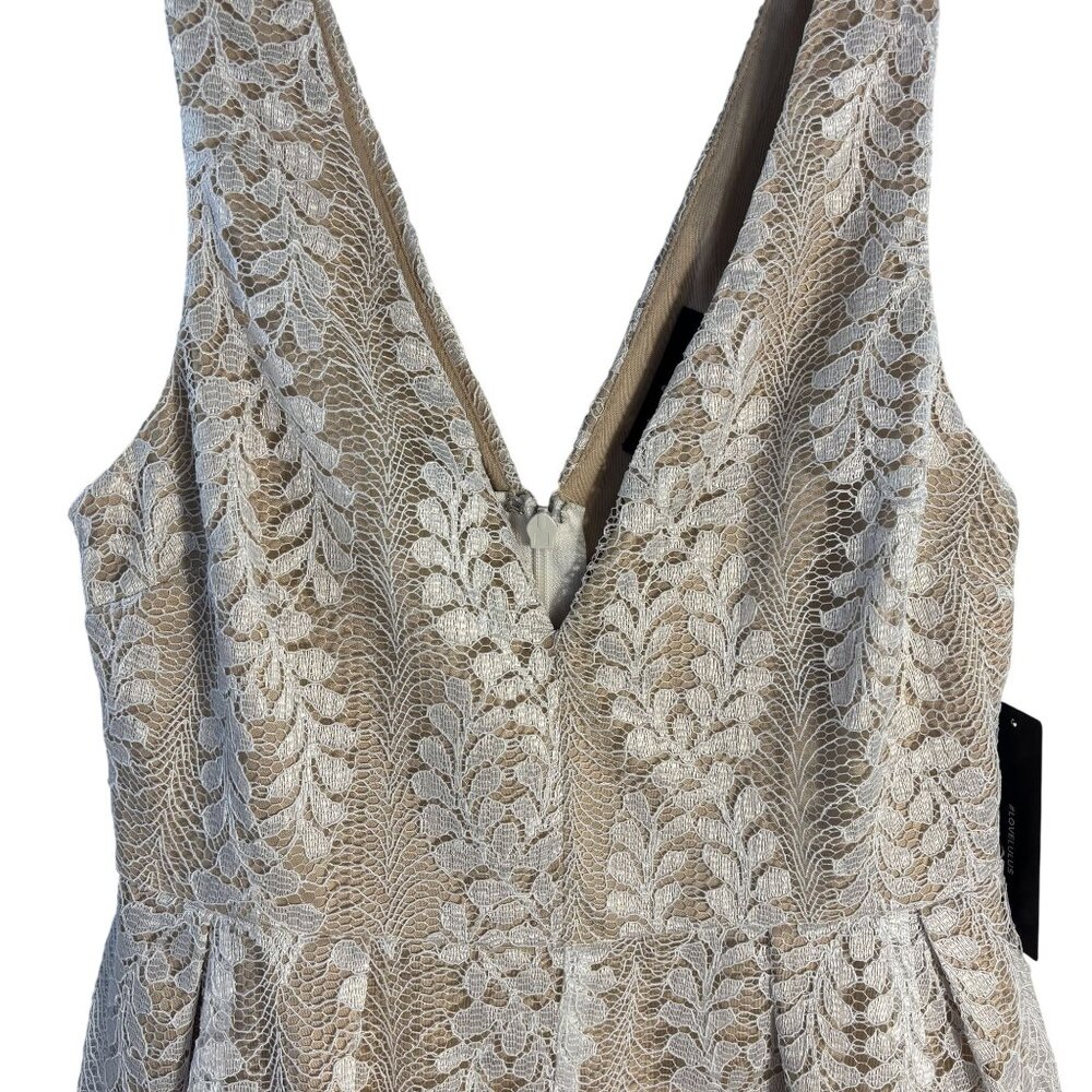 Lulus White & Beige Lace V-Neck Sleeveless Dress - Picture 3 of 11